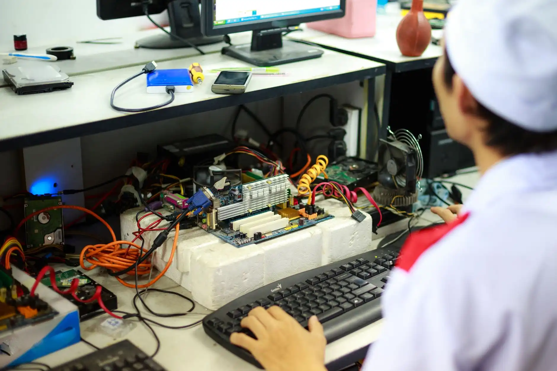 电路图设计与PCB制板协同流程及样机组装效率提升方案正文配图 1