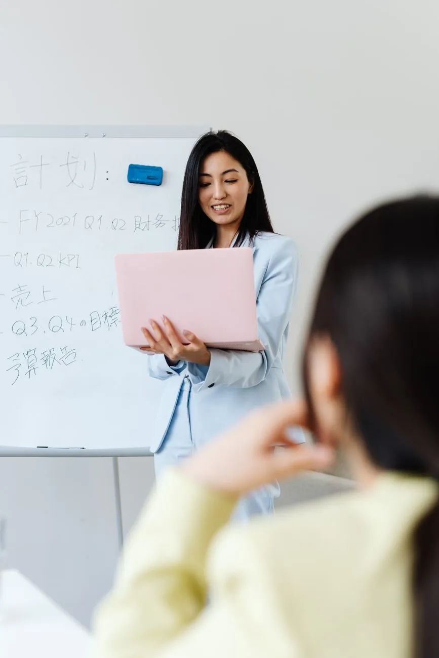 电路图设计与PCB制板如何协同？渡梵科技解析硬件研发关键流程