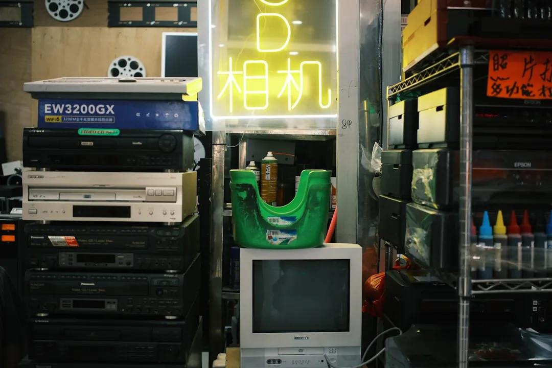 PCB制板与元器件选型要点解析：上海企业如何提升研发效率